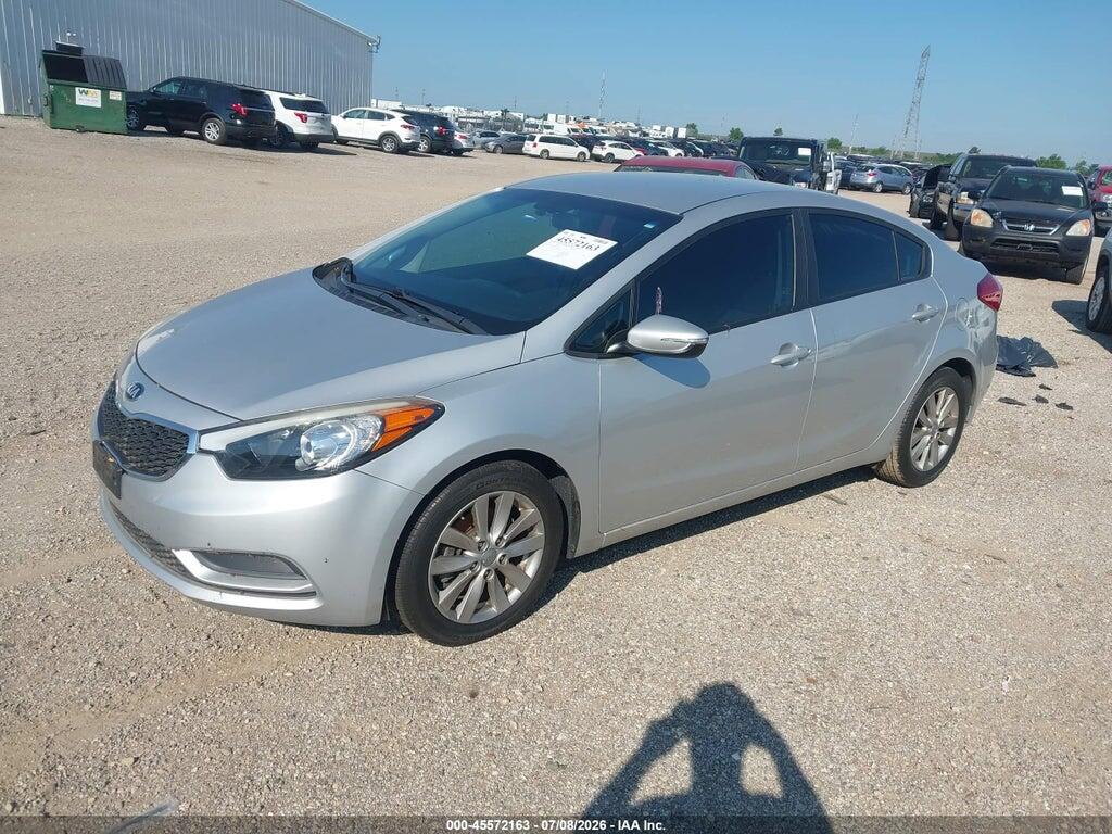 KNAFX4A67G5608527 2016 KIA FORTE photo no. 2