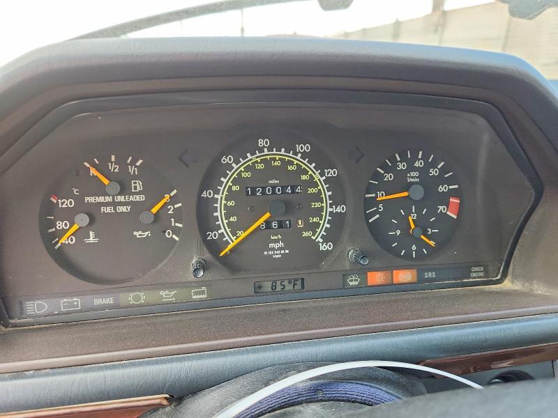 1995 MERCEDES-BENZ E 320 — Фото 9 из 12