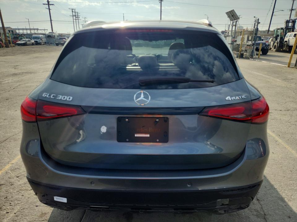 2023 MERCEDES-BENZ GLC 300 4MATIC — Фото 6 из 13