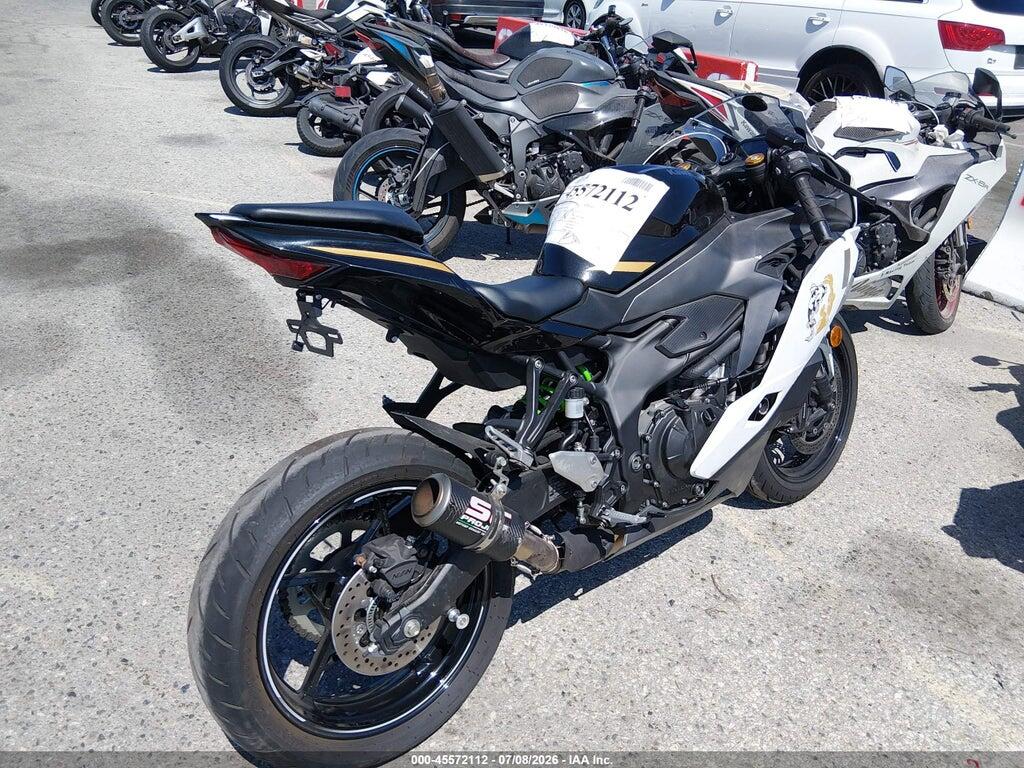ML5ZXCS11TDA46618 2026 KAWASAKI ZX400 photo no. 4