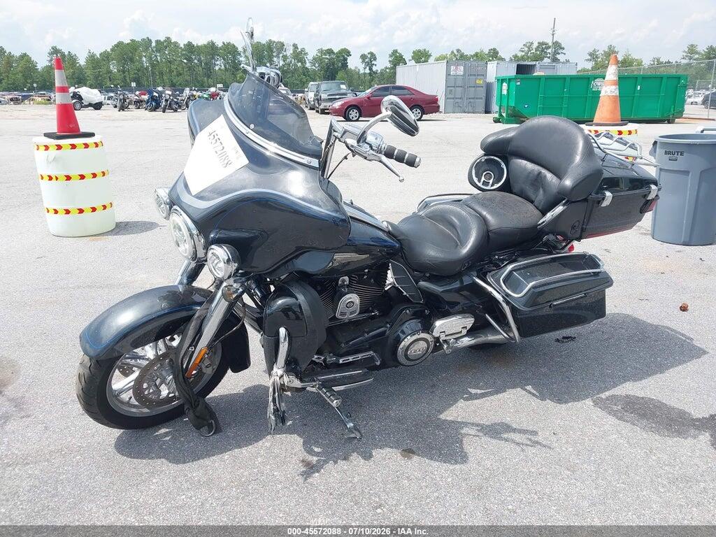 1HD1PR829DB954183 2013 HARLEY-DAVIDSON FLHTCUSE photo no. 2