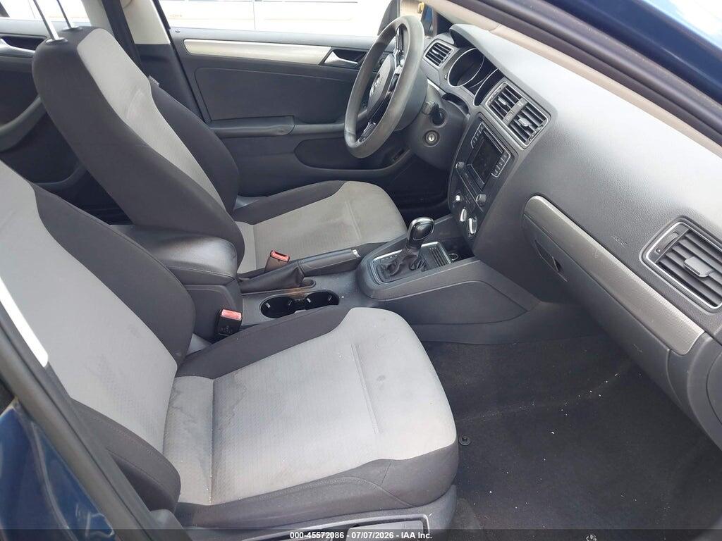 3VW2B7AJ4HM206950 2017 VOLKSWAGEN JETTA photo no. 5
