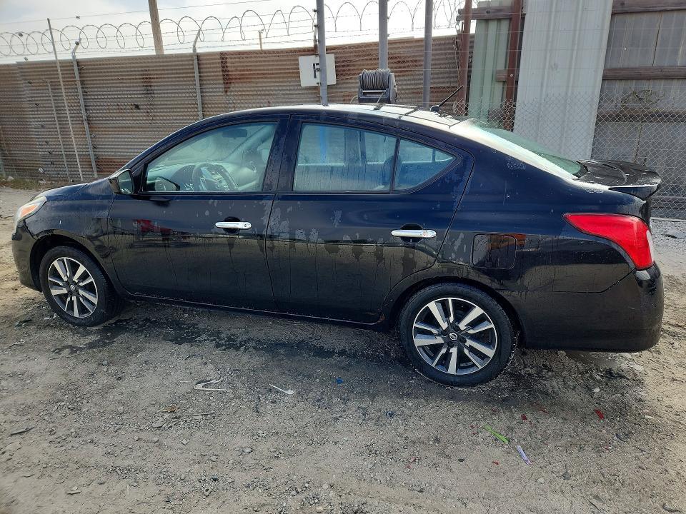 3N1CN7APXGL900584 2016 NISSAN VERSA photo no. 2