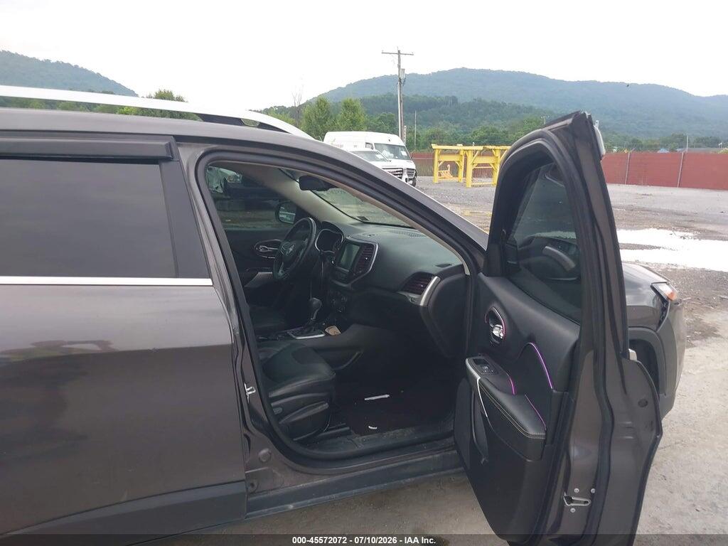 1C4PJMLX3JD534678 2018 JEEP CHEROKEE photo no. 5