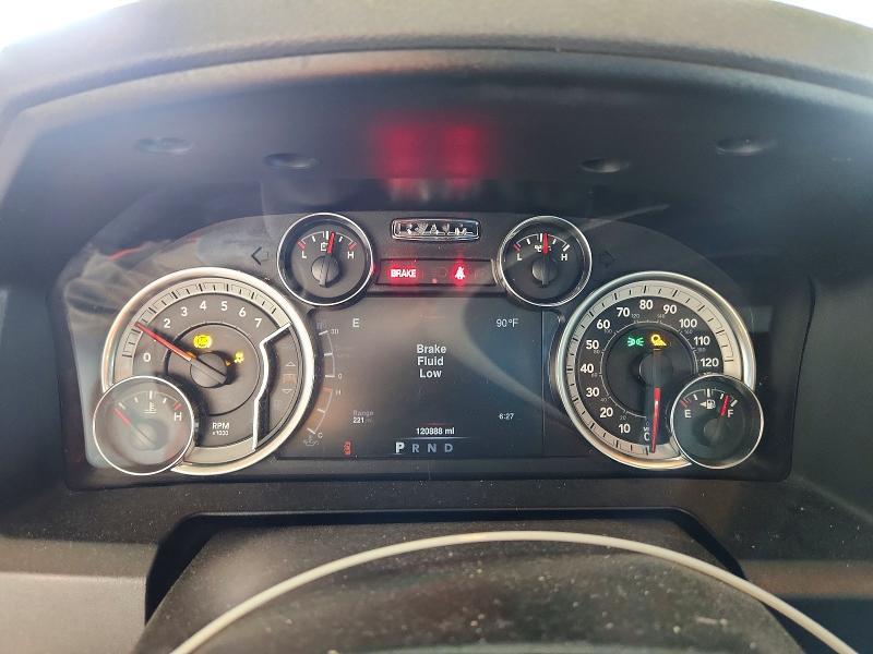 2019 RAM 1500 CLASSIC SLT — Фото 9 из 12
