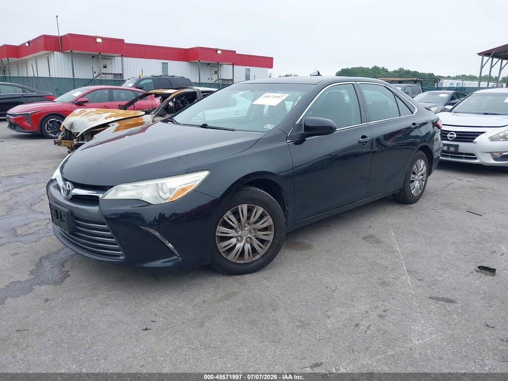 4T1BF1FK0GU146239 2016 TOYOTA CAMRY photo no. 2