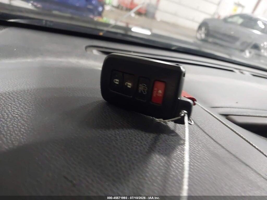 5TDJKRFH4FS090629 2015 TOYOTA HIGHLANDER photo no. 11