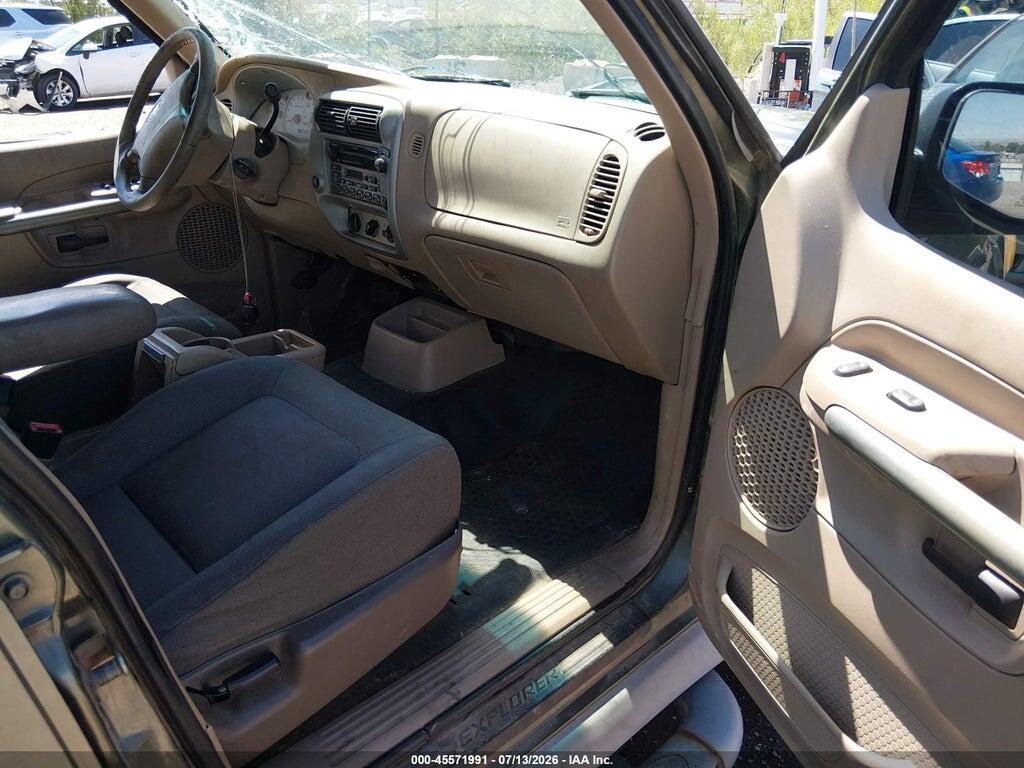 1FMZU67E82UB86118 2002 FORD EXPLORER SPORT TRAC photo no. 5