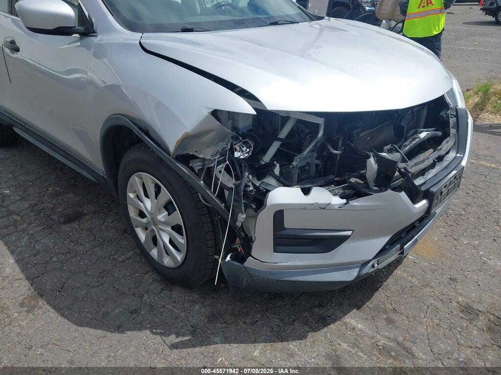 KNMAT2MVXHP533909 2017 NISSAN ROGUE photo no. 6
