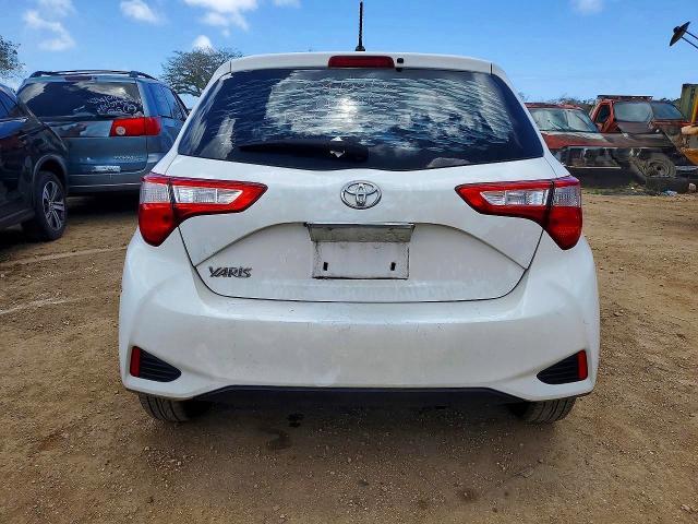2019 TOYOTA YARIS L — Фото 6 из 13
