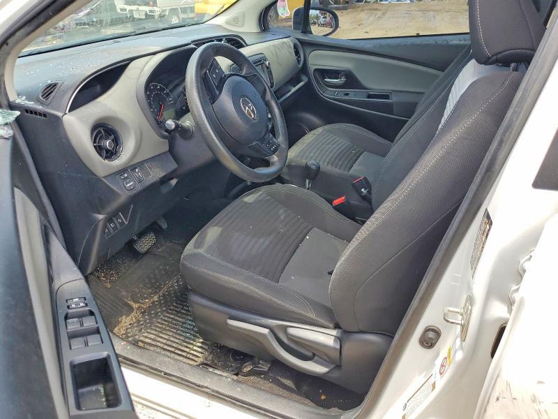 2019 TOYOTA YARIS L — Фото 7 из 13