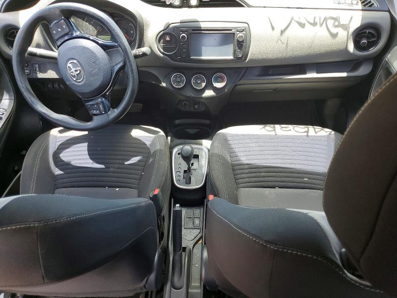 2019 TOYOTA YARIS L — Фото 8 из 13