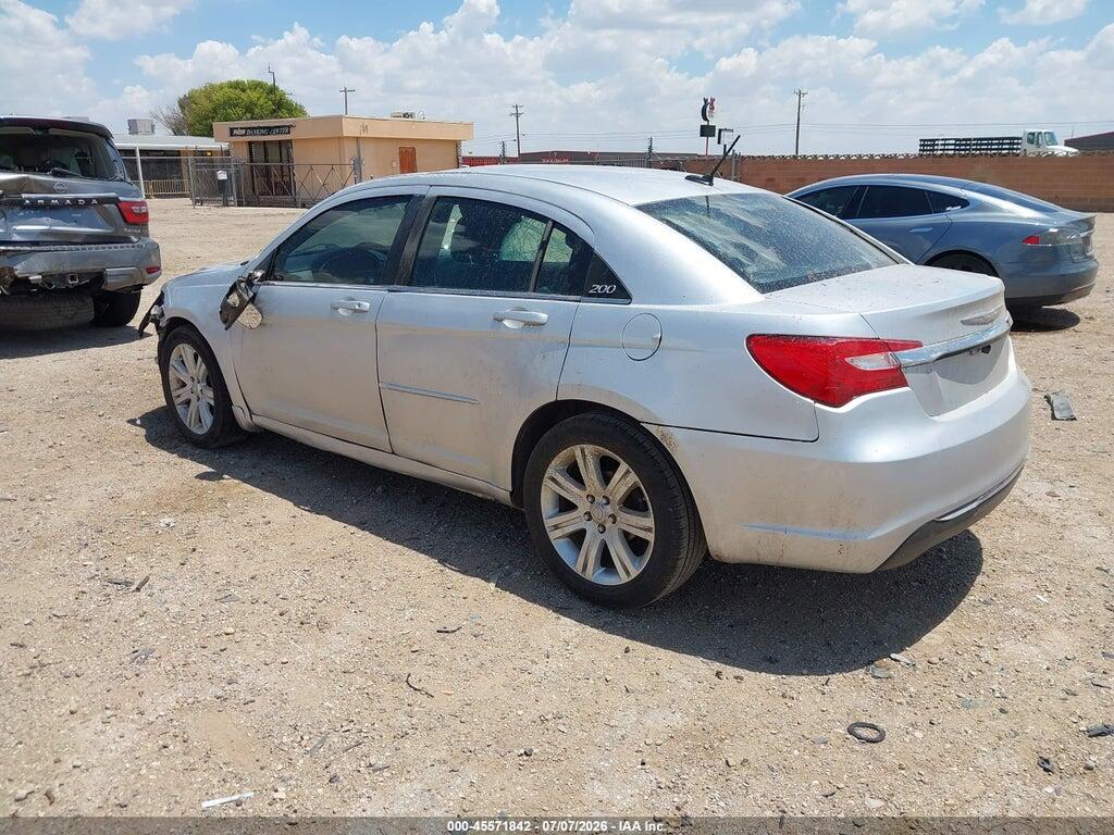 1C3CCBAB6CN317373 2012 CHRYSLER 200 photo no. 3