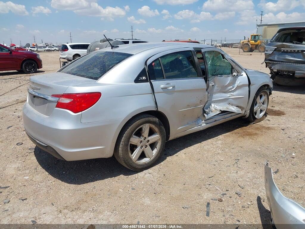 1C3CCBAB6CN317373 2012 CHRYSLER 200 photo no. 4