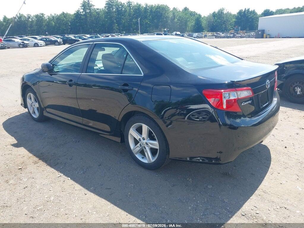 4T1BF1FK9EU742270 2014 TOYOTA CAMRY photo no. 3