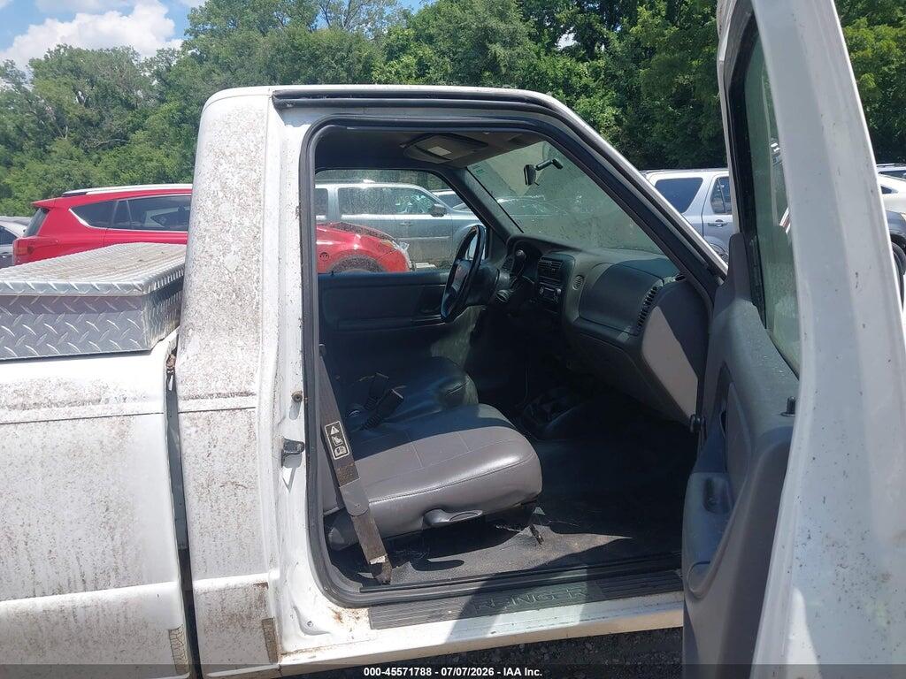 1FTYR10D82PB15439 2002 FORD RANGER photo no. 5