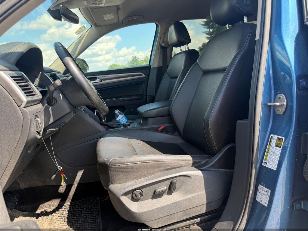2019 VOLKSWAGEN ATLAS 3.6L V6 SE W/TECHNOLOGY — Фото 5 из 12