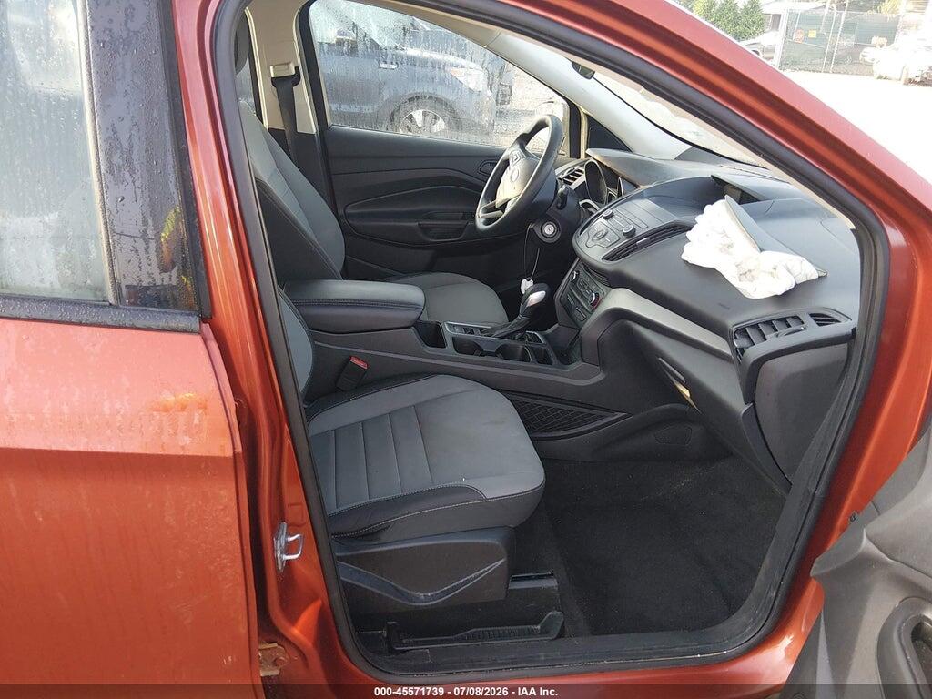1FMCU0F79KUB53814 2019 FORD ESCAPE photo no. 5