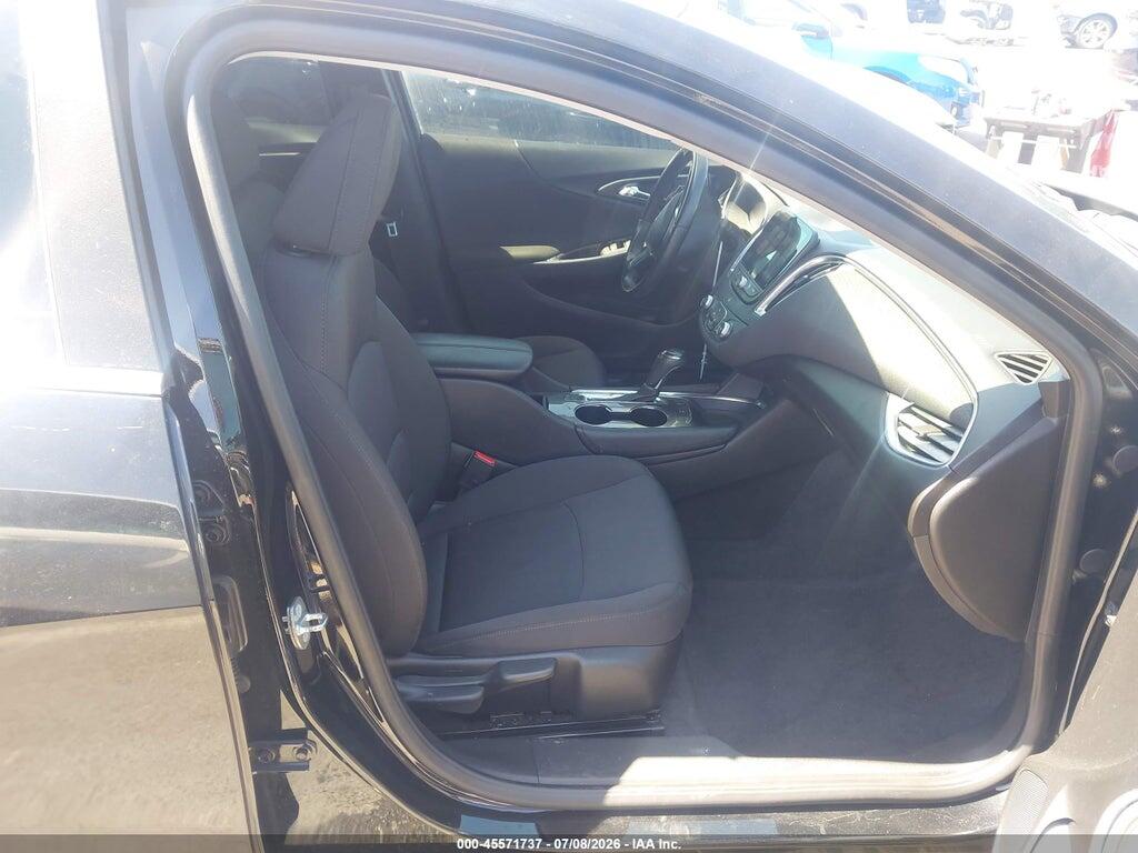 1G1ZD5ST0JF215076 2018 CHEVROLET MALIBU photo no. 5