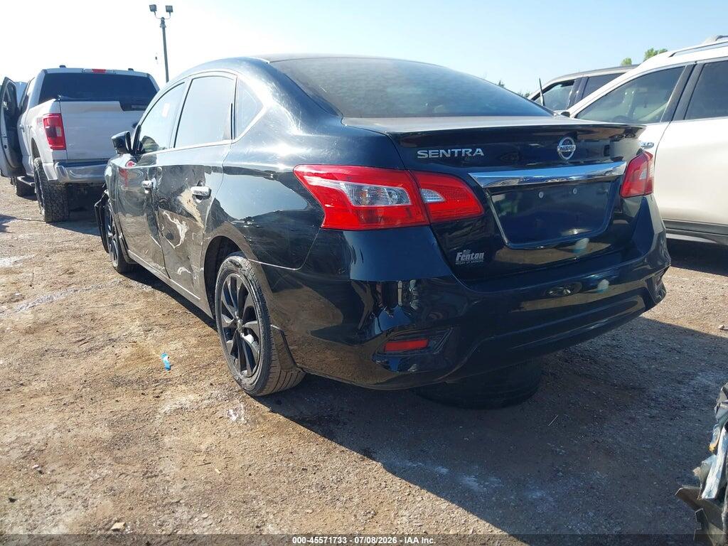 3N1AB7AP2JY343633 2018 NISSAN SENTRA photo no. 3