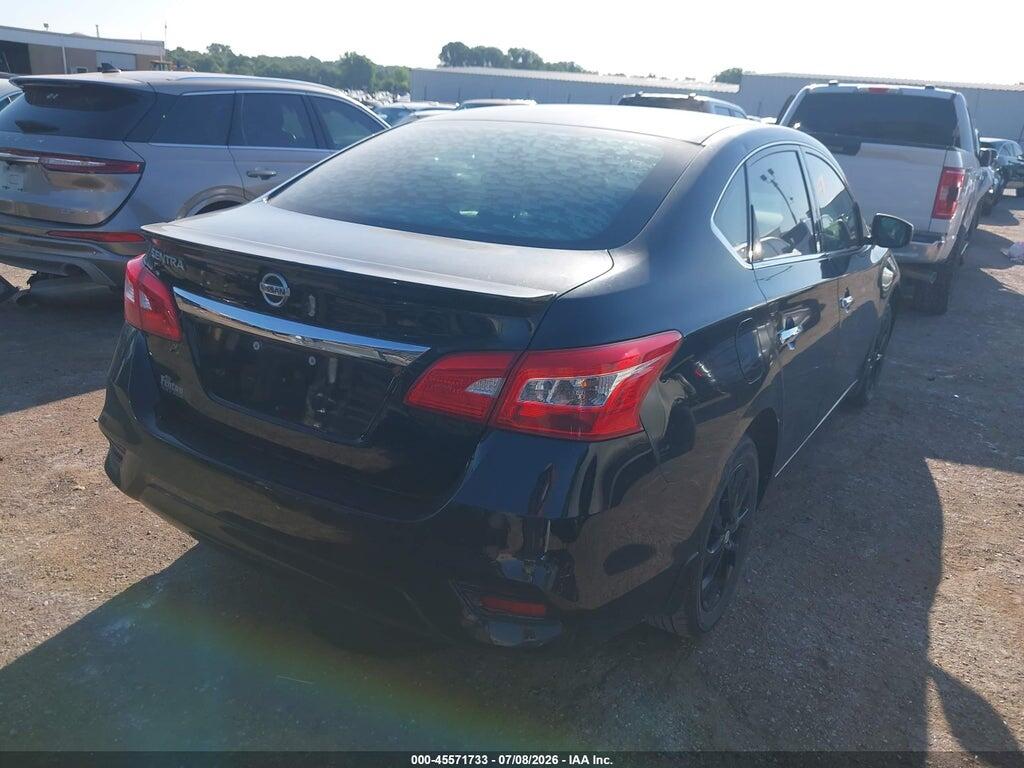 3N1AB7AP2JY343633 2018 NISSAN SENTRA photo no. 4