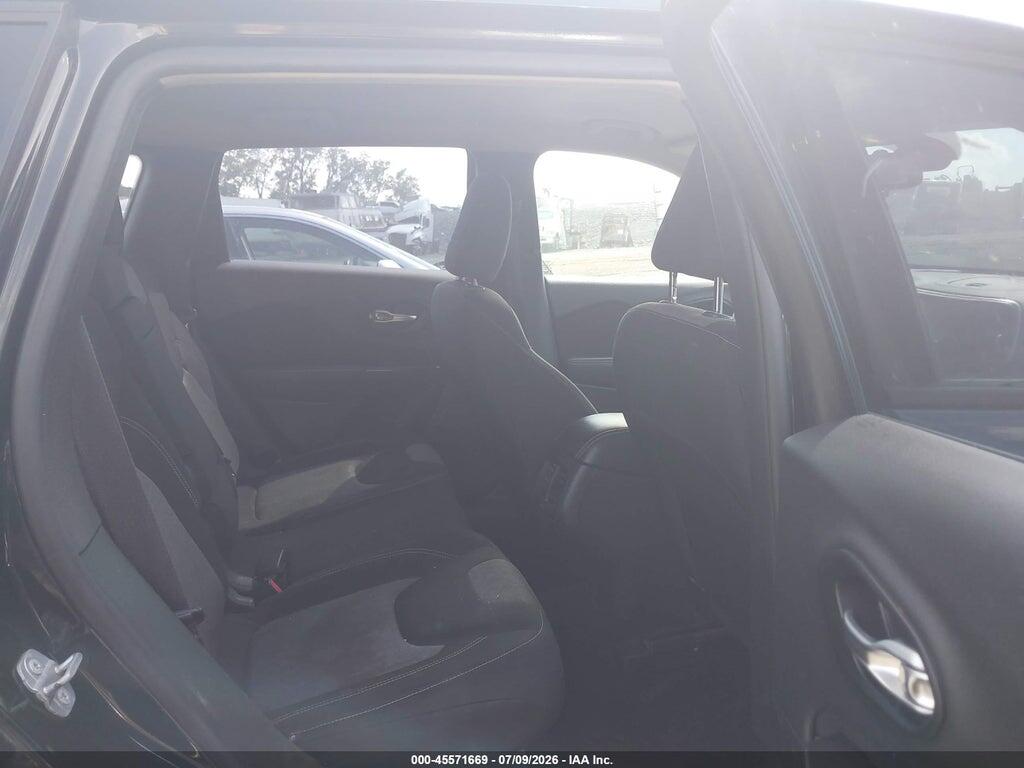 1C4PJLAB9EW221999 2014 JEEP CHEROKEE photo no. 8