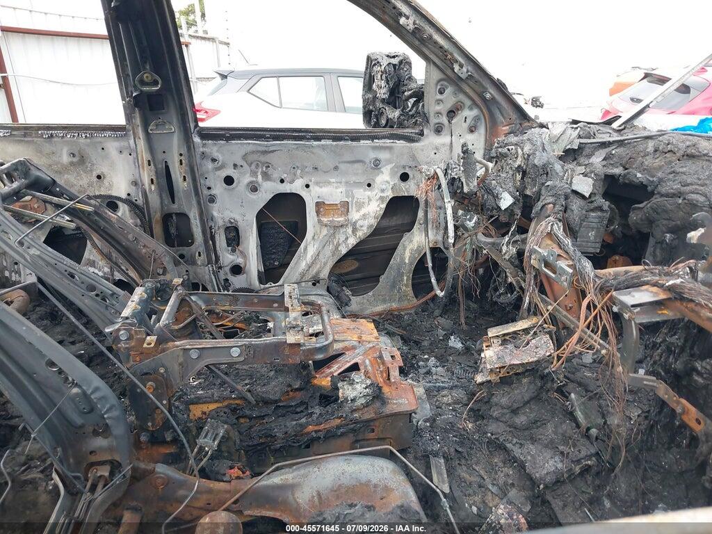 3GCUCREC8FG149678 2015 CHEVROLET SILVERADO 1500 photo no. 5