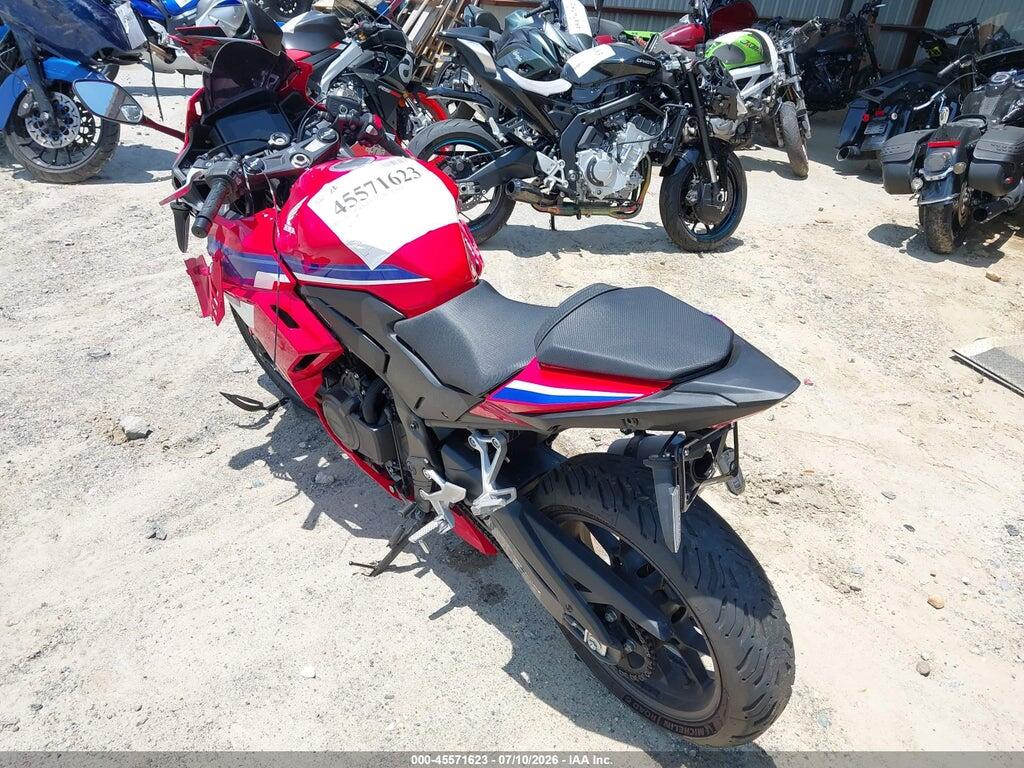 MLHPC7054S5100633 2025 HONDA CBR500 photo no. 3