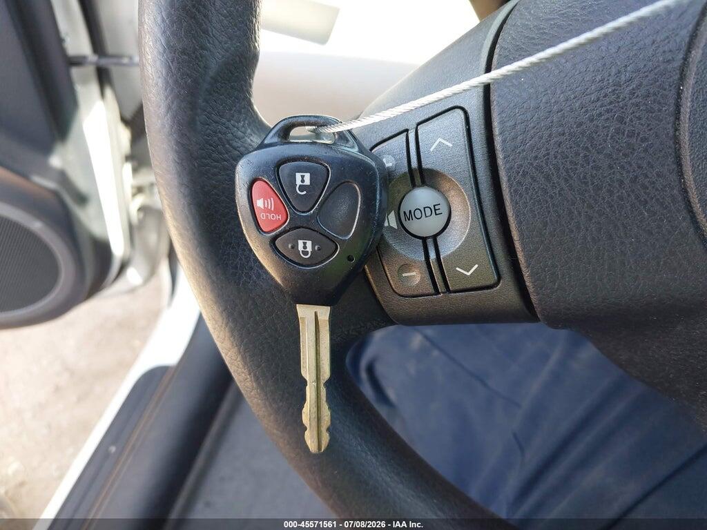 2T3ZF4DV9CW152619 2012 TOYOTA RAV4 photo no. 11