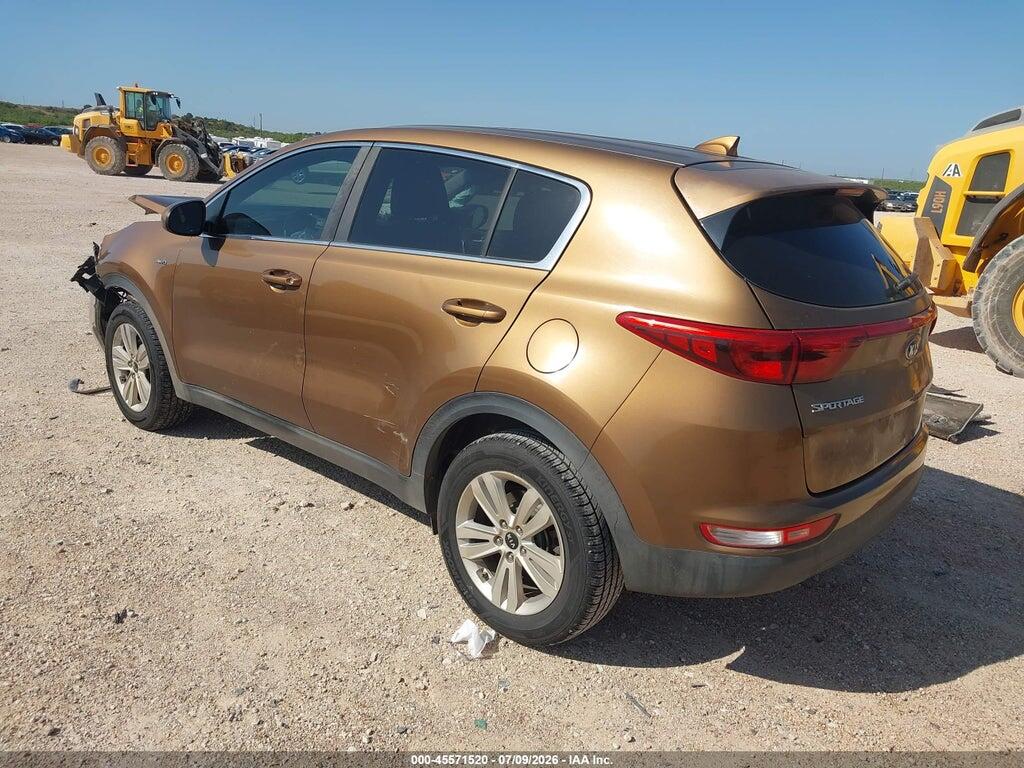 KNDPMCAC4H7067801 2017 KIA SPORTAGE photo no. 3