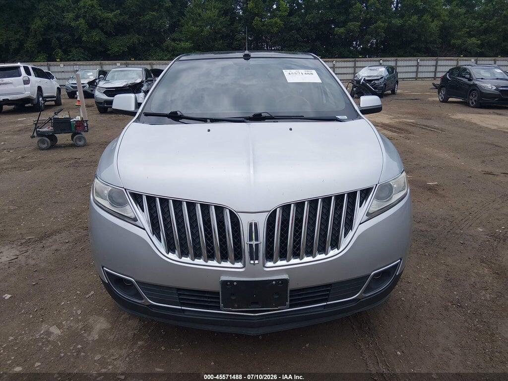 2LMDJ8JK2BBJ28173 2011 LINCOLN MKX photo no. 12