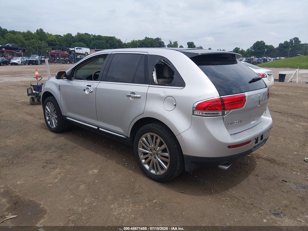 2LMDJ8JK2BBJ28173 2011 LINCOLN MKX photo no. 3