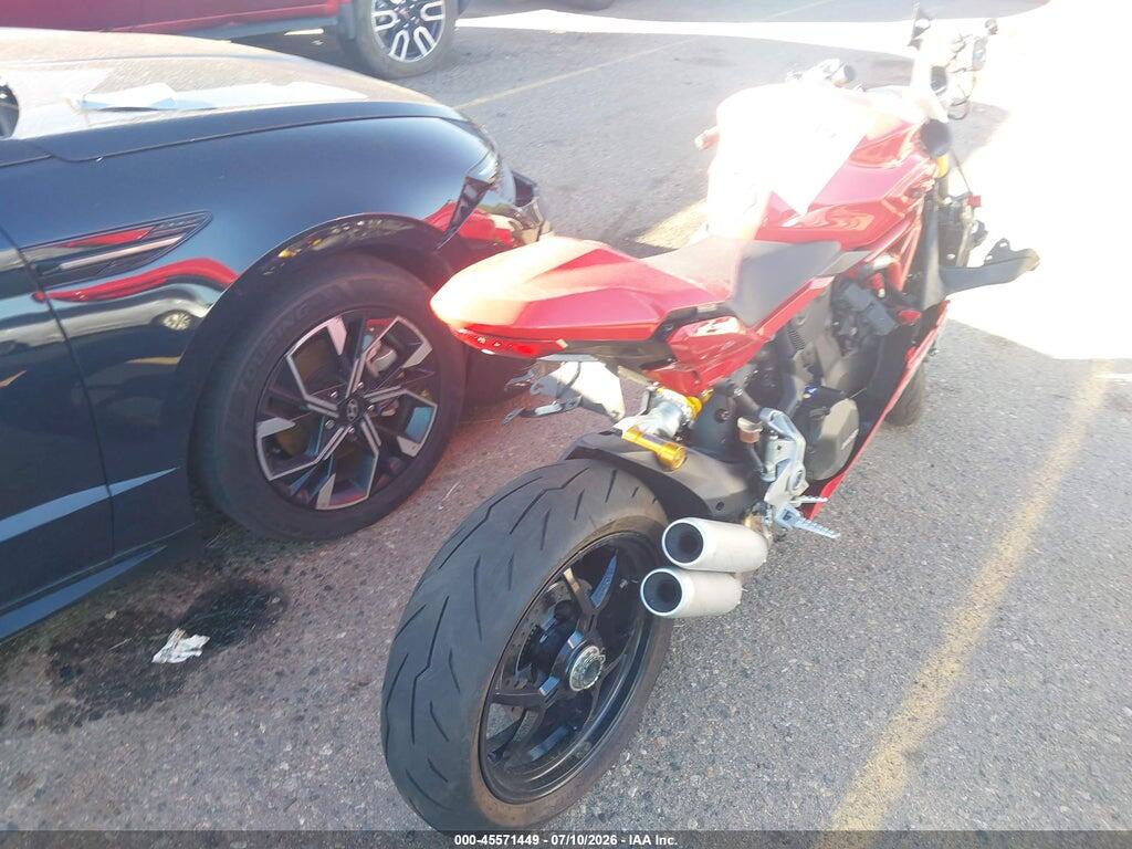ZDMVABDS5PB004574 2023 DUCATI SUPERSPORT photo no. 4