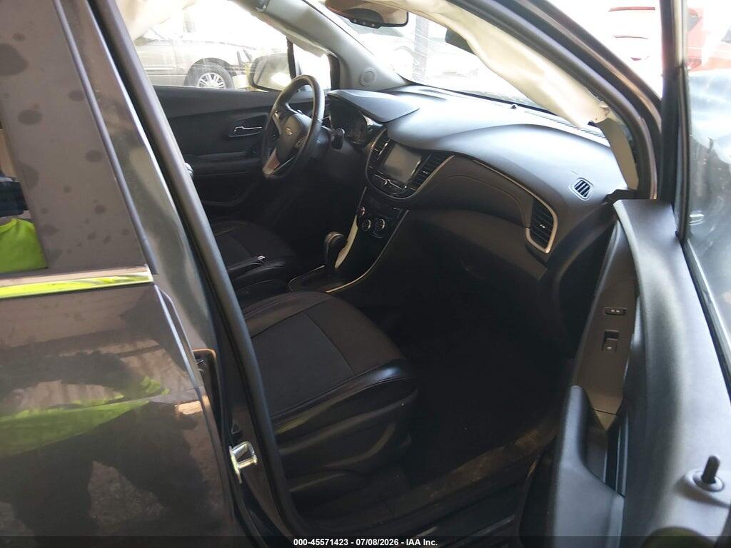 3GNCJLSB4HL179580 2017 CHEVROLET TRAX photo no. 5