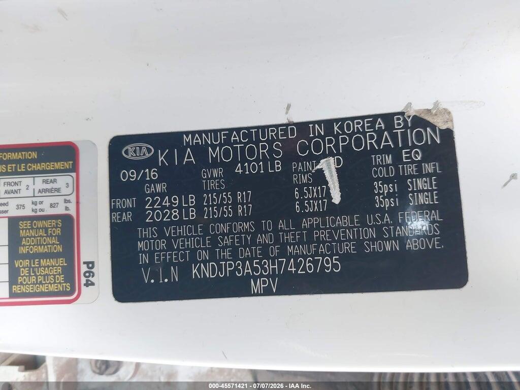 KNDJP3A53H7426795 2017 KIA SOUL photo no. 9