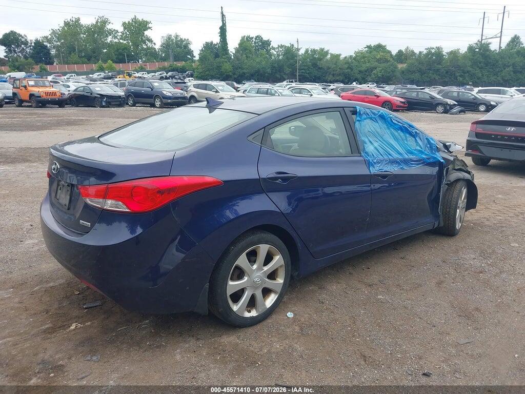 5NPDH4AE4DH412166 2013 HYUNDAI ELANTRA photo no. 4