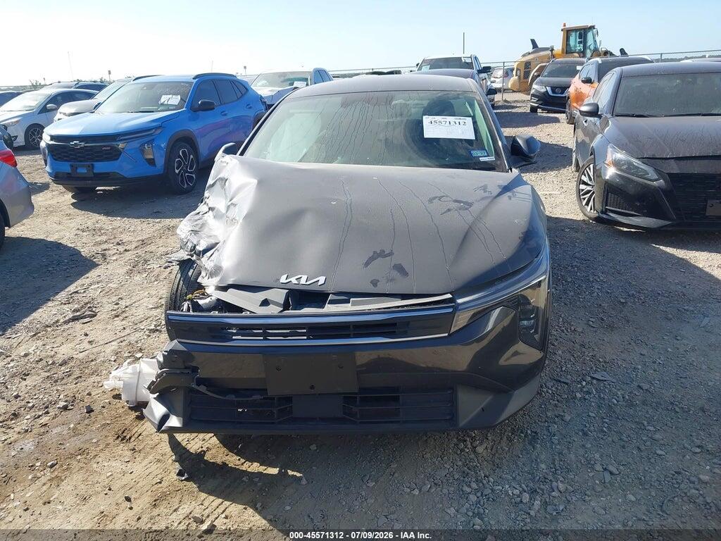 3KPFT4DE7SE101349 2025 KIA K4 photo no. 11