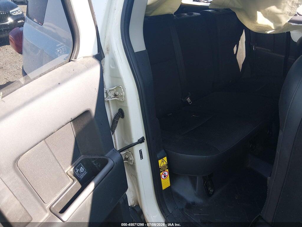 JTEBU4BF2AK094227 2010 TOYOTA FJ CRUISER photo no. 8