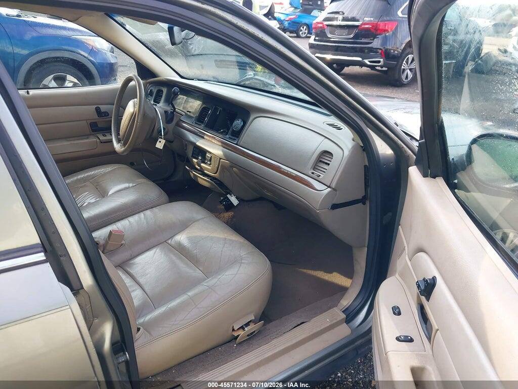 2FAFP74W94X182212 2004 FORD CROWN VICTORIA photo no. 5
