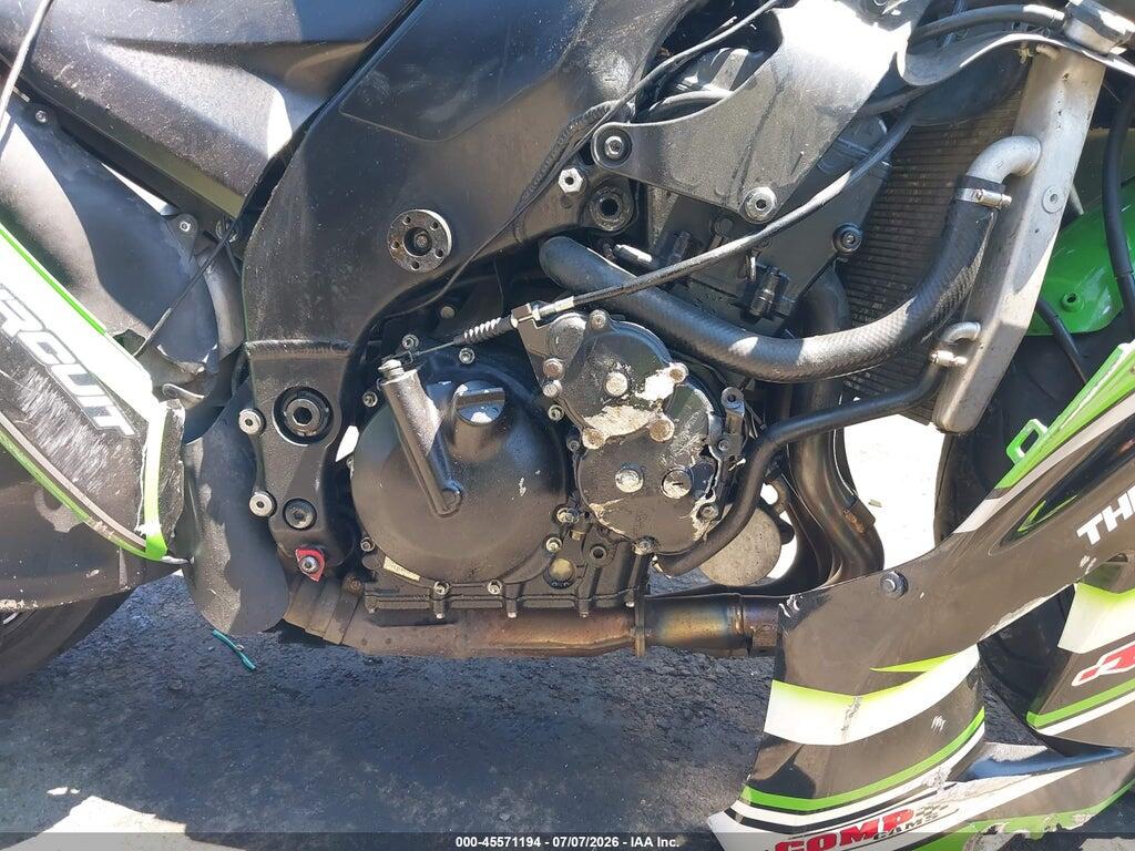 JKAZXCD187A026738 2007 KAWASAKI ZX1000 photo no. 8