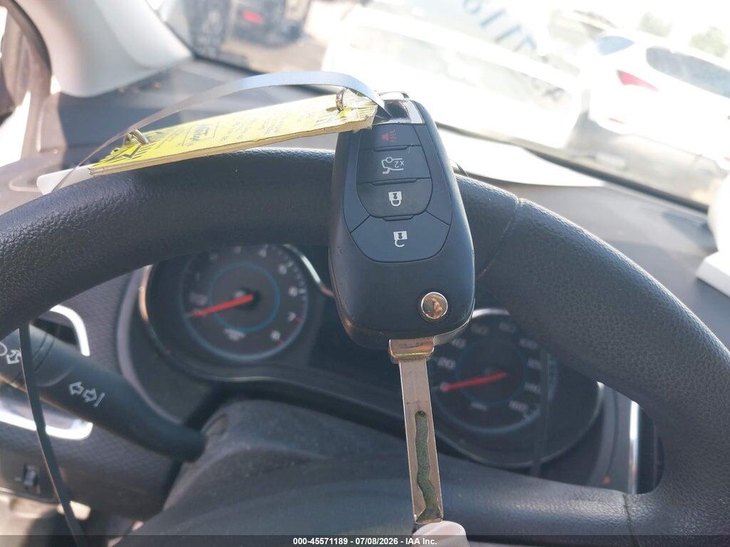1G1BE5SM2H7106419 2017 CHEVROLET CRUZE photo no. 11