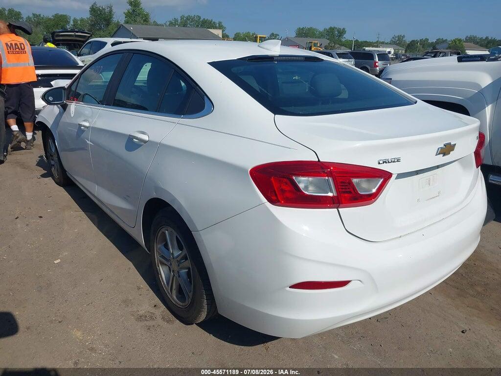 1G1BE5SM2H7106419 2017 CHEVROLET CRUZE photo no. 3