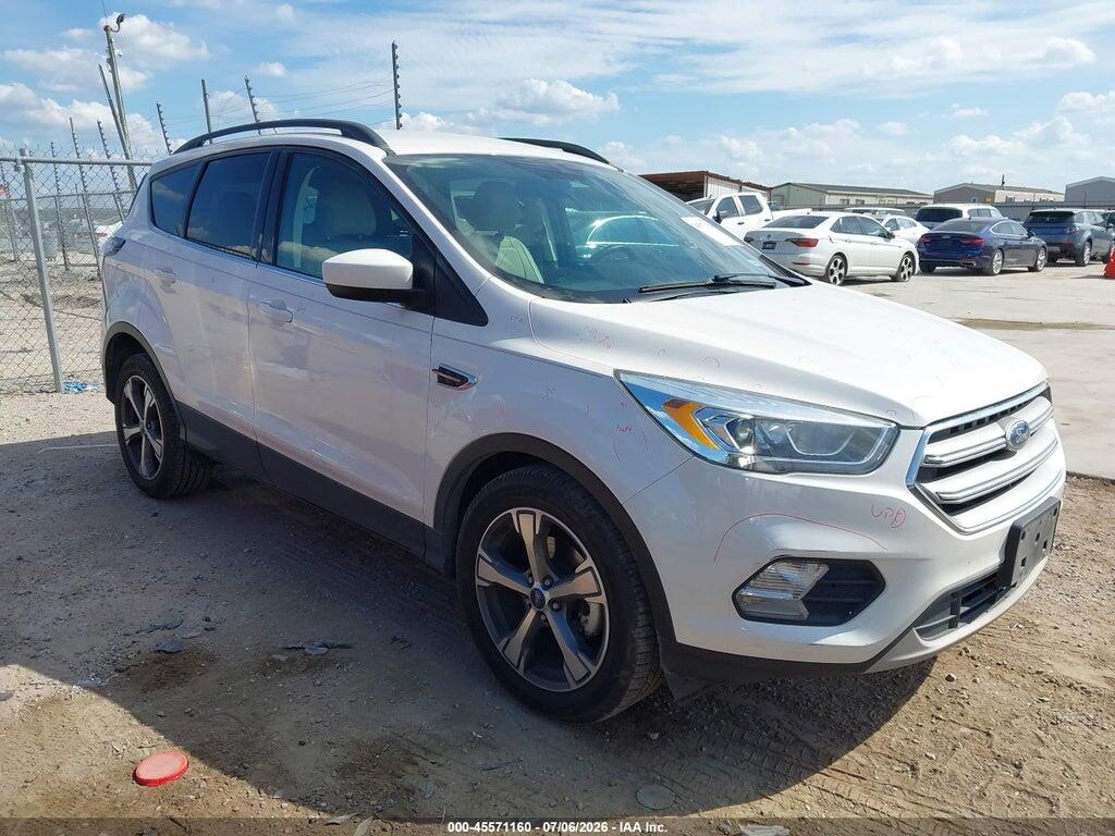 1FMCU0GD5HUD19629 2017 FORD ESCAPE photo no. 1