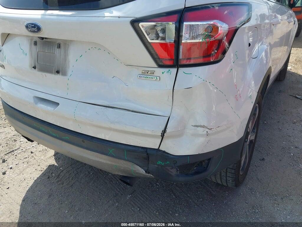1FMCU0GD5HUD19629 2017 FORD ESCAPE photo no. 6
