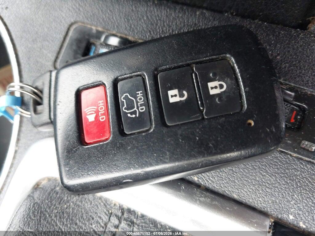 5TDDZRFH2HS474887 2017 TOYOTA HIGHLANDER photo no. 11