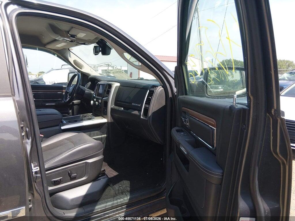 1C6RR7NT2JS159124 2018 RAM 1500 photo no. 5