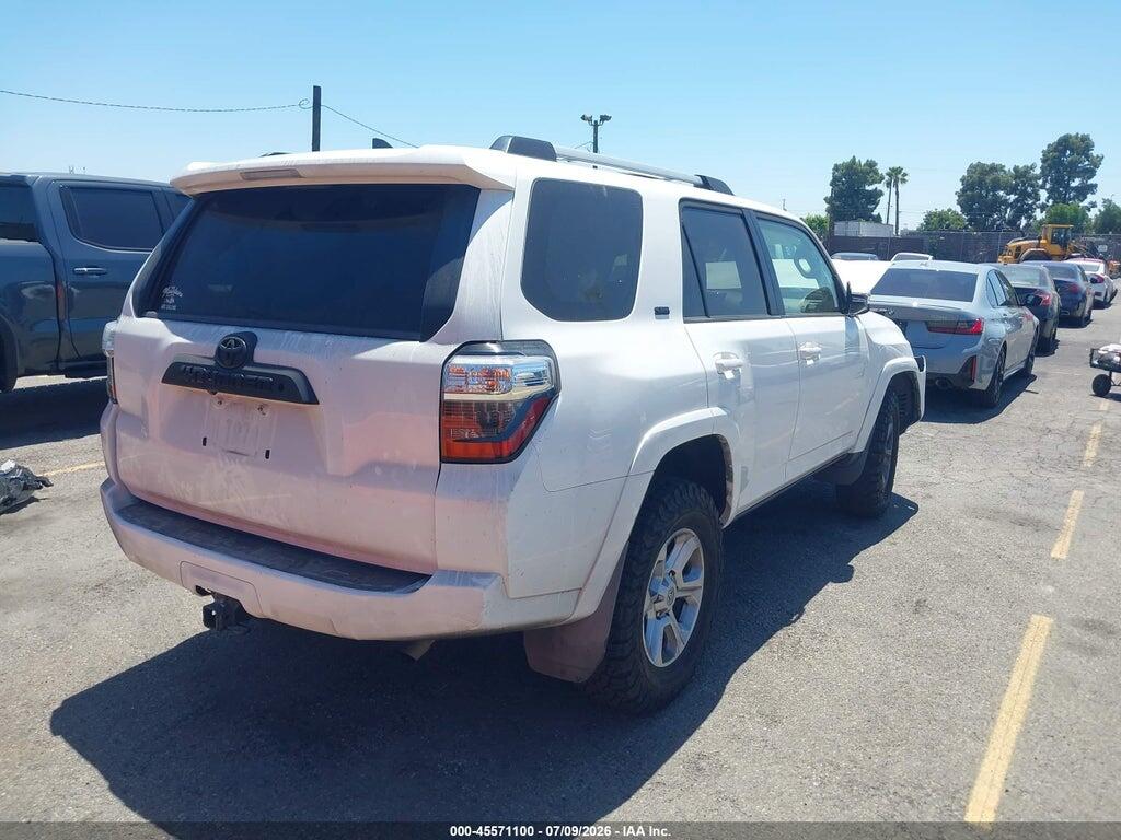 JTEBU5JR3K5713564 2019 TOYOTA 4RUNNER photo no. 4