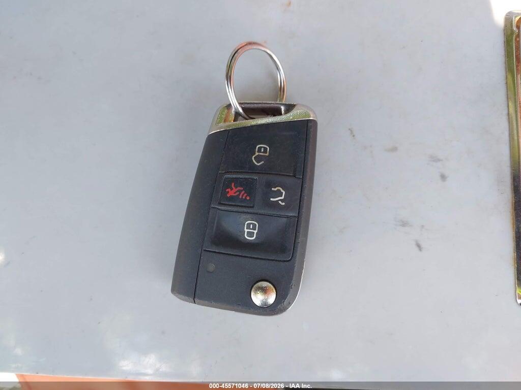 3VV2B7AX2MM089825 2021 VOLKSWAGEN TIGUAN photo no. 11