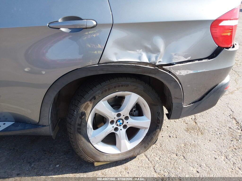 5UXFE4C52AL381259 2010 BMW X5 photo no. 6