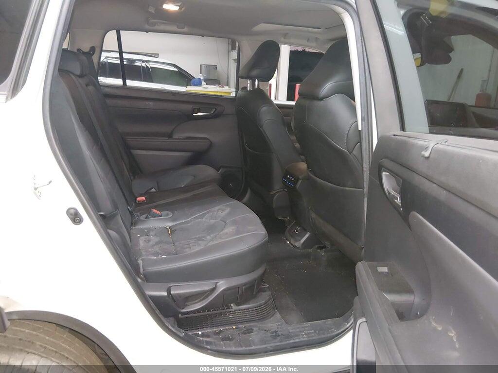 5TDHARAH9LS500801 2020 TOYOTA HIGHLANDER photo no. 8